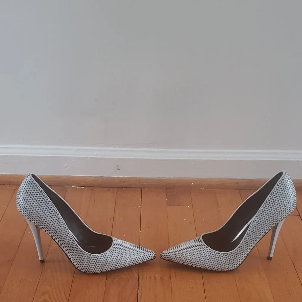 Greyish Black Lamb Heels - Picture 6 of 11